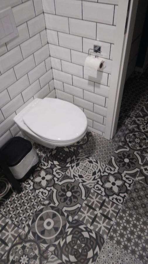 400 Met Od Plaze, Park Free Apartment